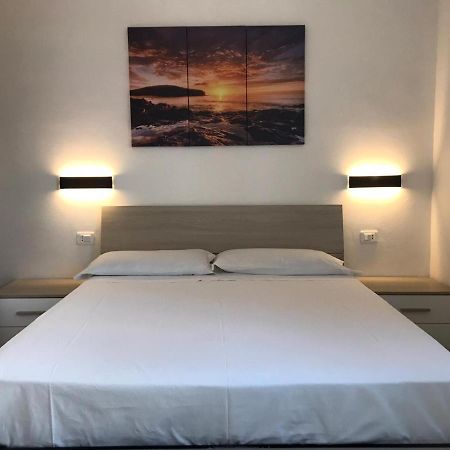 Eagle Rooms ริวาเดลการ์ดา ภายนอก รูปภาพ